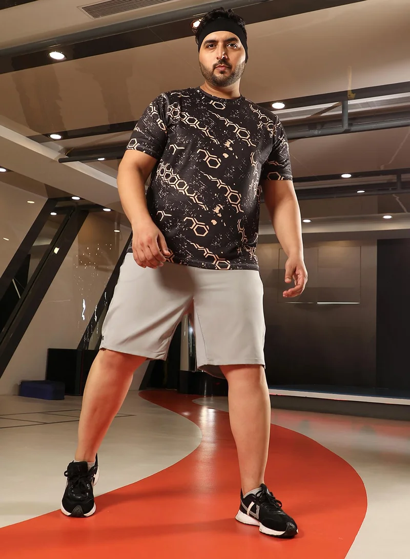Instafab Plus  Men's Midnight Black Geometric Activewear T-Shirt For Casual Wear | Crew Neck | Short Sleeve | Anti-Odor | Dri-Fit | Jersey T-Shirt Crafted With Comfort Fit & High-Performance for Men | Best Price UAE